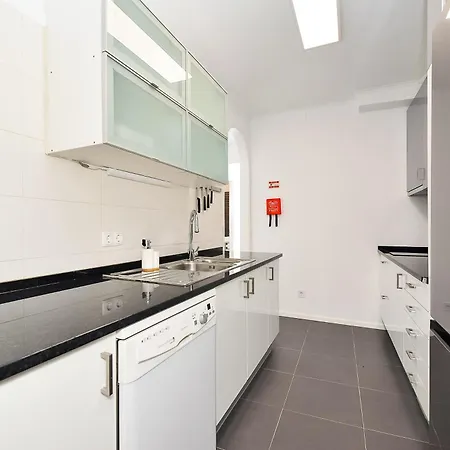 Yard - Checkinhome * Oeiras